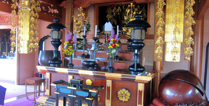 龍谷寺本堂